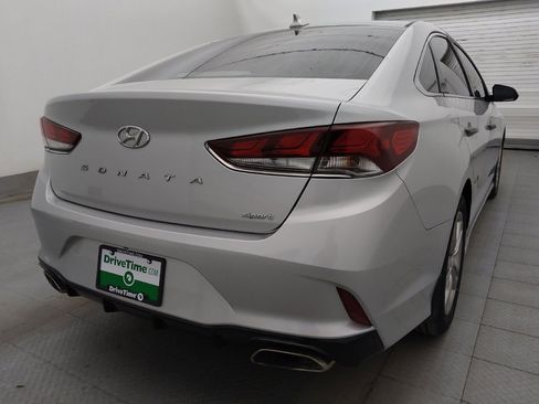 Used 2019 Hyundai Sonata Sport w/ Tech Package 03 FWD image 9