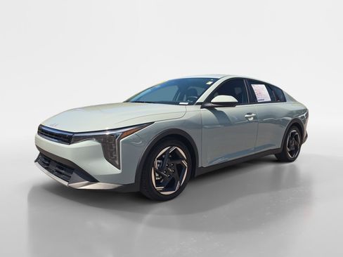 Used 2025 Kia K4 EX FWD image 7