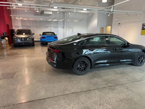 Used 2025 Kia K5 LXS image 15