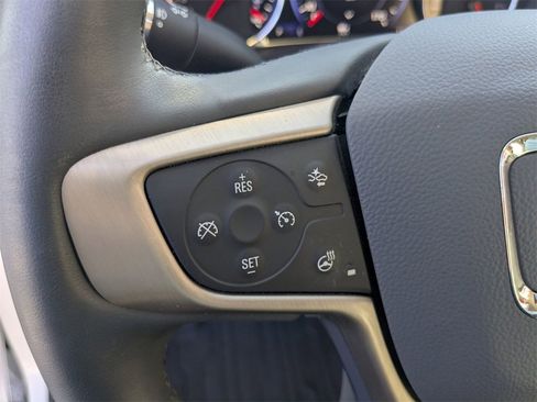 Certified 2023 GMC Acadia Denali w/ Denali Ultimate Package image 23