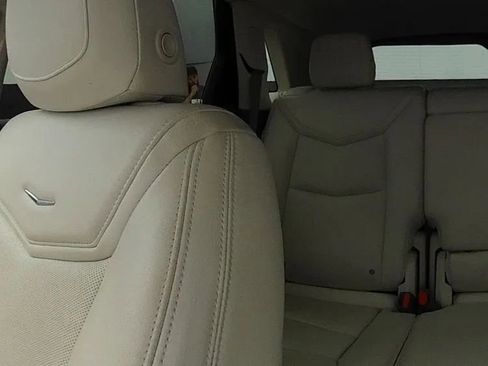 Used 2017 Cadillac XT5 Premium Luxury FWD image 15