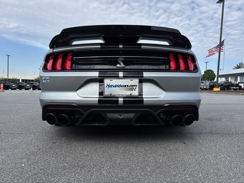 Used 2020 Ford Mustang Shelby GT500 w/ Technology Package RWD image 9