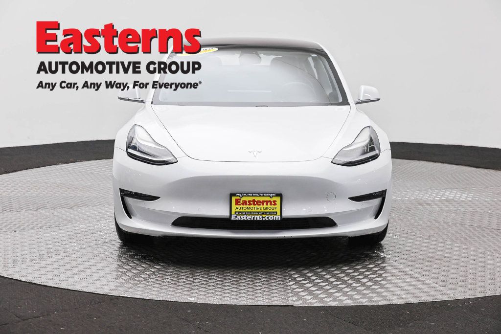 Used 2018 Tesla Model 3 Mid Range RWD image 4