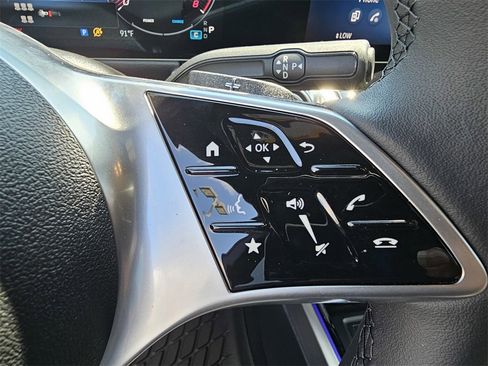 Used 2026 Mercedes-Benz GLB 250 image 21