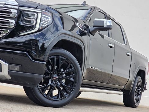 Used 2023 GMC Sierra 1500 Denali w/ Denali Reserve Package AWD/4WD image 8