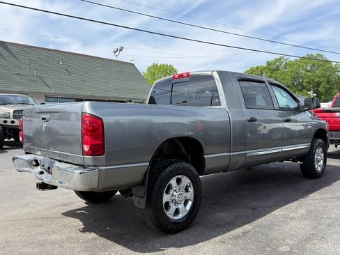 Used 2009 Dodge Ram 3500 Truck Laramie image 3