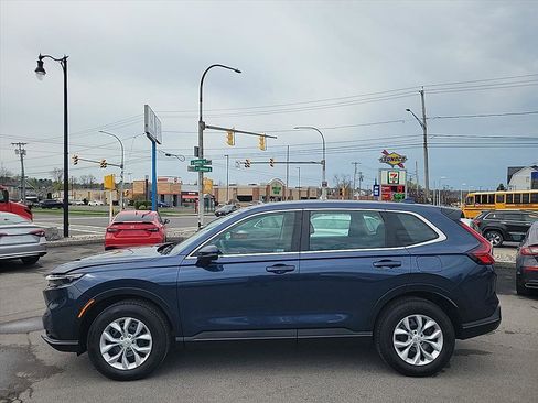 Used 2024 Honda CR-V LX image 2