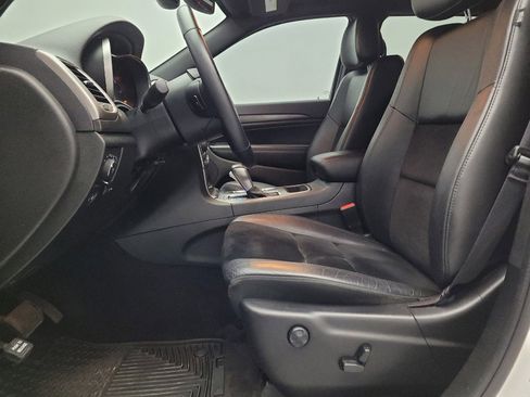 Used 2018 Jeep Grand Cherokee Altitude RWD image 17