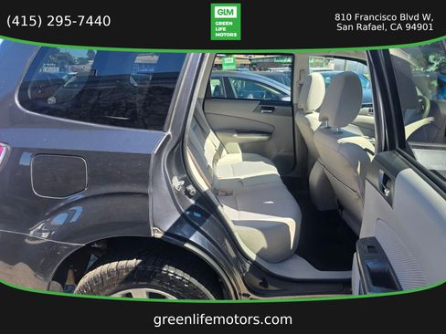 Used 2011 Subaru Forester 2.5X Premium AWD/4WD image 18