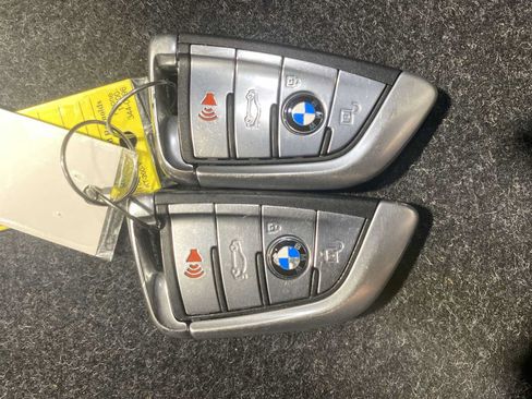 Used 2017 BMW 540i xDrive AWD/4WD image 19