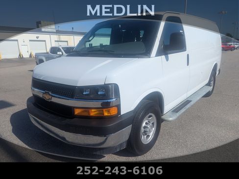 Used 2025 Chevrolet Express 2500 w/ Driver Convenience Package RWD image 1