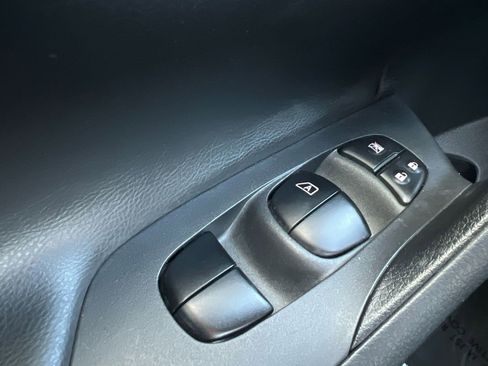 Used 2016 Nissan Altima 2.5 S w/ Power Driver Seat Package image 16