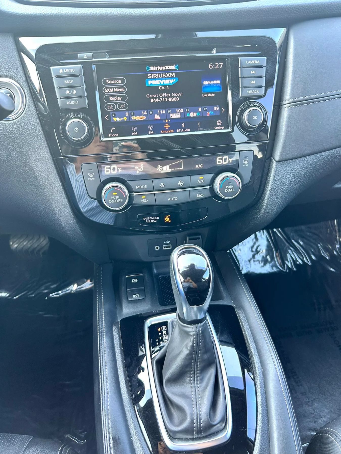 Used 2020 Nissan Rogue SL w/ Premium Package FWD image 13