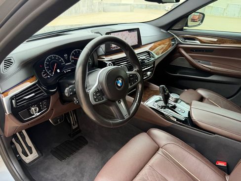 Used 2019 BMW M550i xDrive AWD/4WD image 12