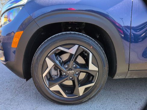 Certified 2024 Kia Seltos EX image 16