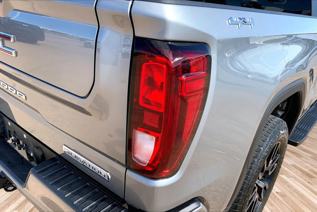 Used 2024 GMC Sierra 1500 Elevation AWD/4WD image 29