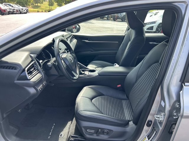 Used 2024 Toyota Camry SE FWD image 16