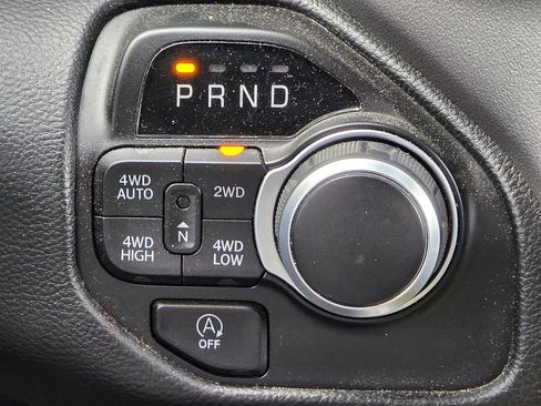 Used 2022 RAM 1500 Big Horn AWD/4WD image 22