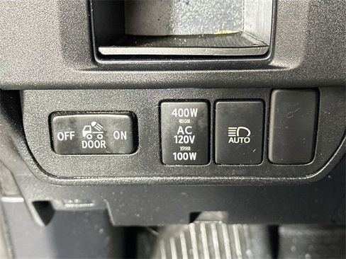 Used 2019 Toyota Tacoma TRD Off-Road image 21
