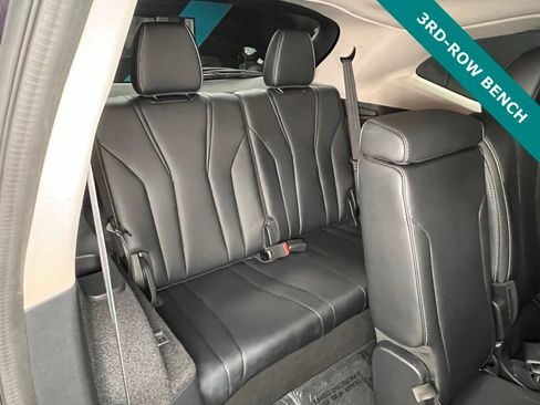 Used 2023 Acura MDX SH-AWD w/ Technology Package image 16