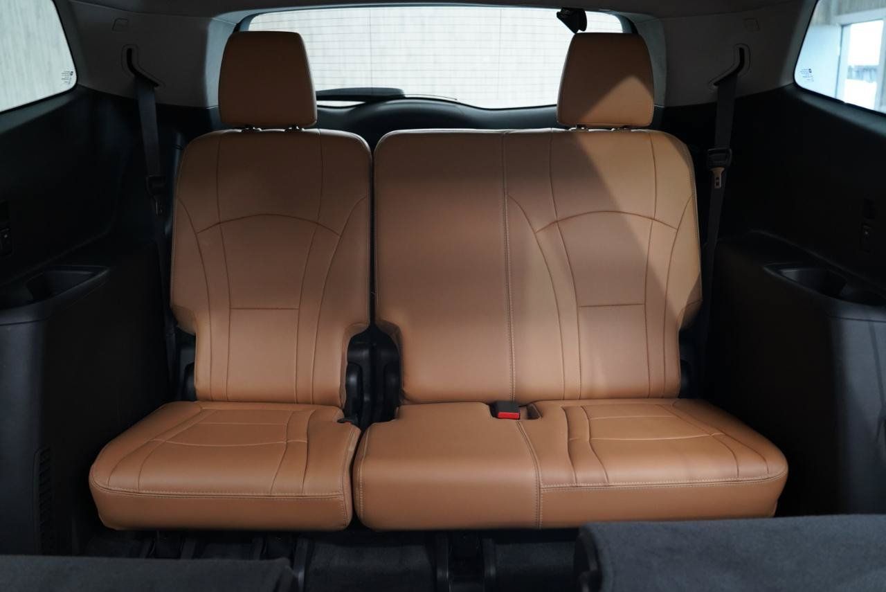 Used 2019 Buick Enclave Essence FWD image 36