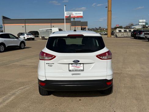 Used 2016 Ford Escape S image 6