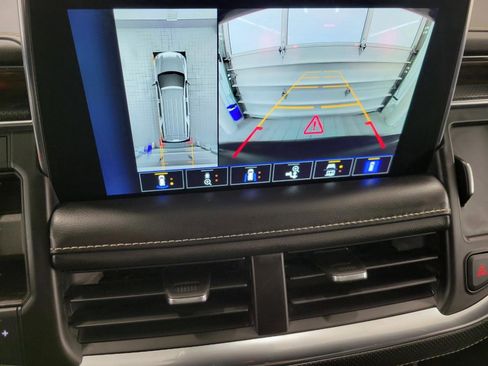 Certified 2023 Chevrolet Suburban Premier image 23