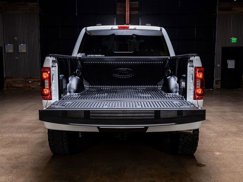 Used 2022 Ford F150 XLT w/ Equipment Group 302A High image 8