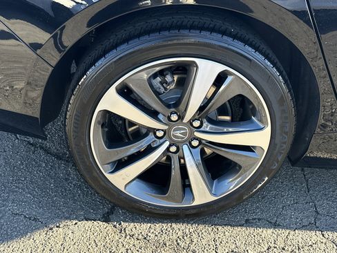 Certified 2025 Acura TLX w/ Technology Package image 19