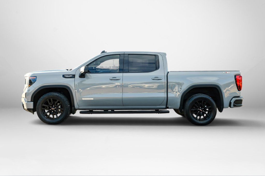 Used 2024 GMC Sierra 1500 Elevation w/ Elevation Premium Package AWD/4WD image 9