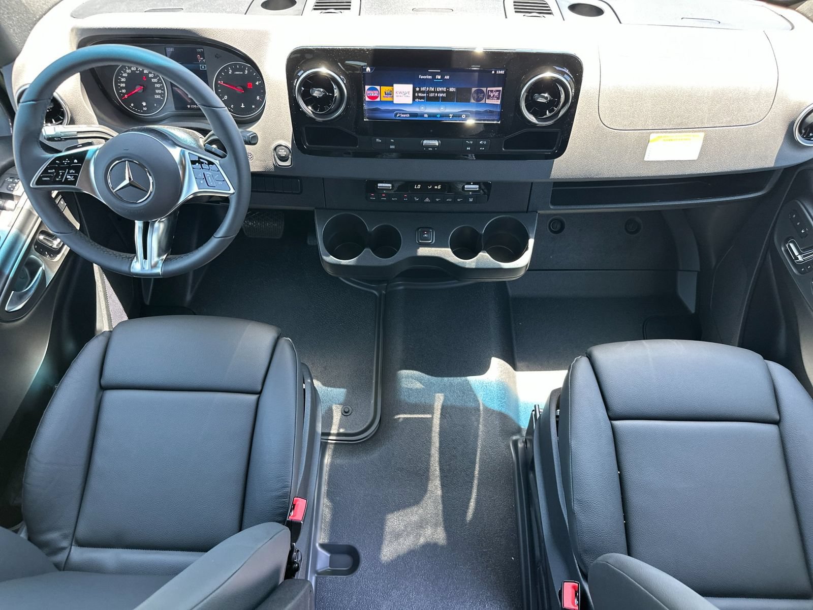 New 2026 Mercedes-Benz Sprinter 2500 image 13