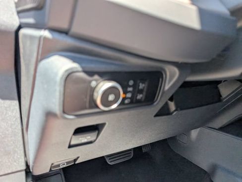 New 2026 Ford Bronco Outer Banks w/ Black Appearance Package AWD/4WD image 15