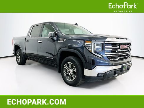 Used 2025 GMC Sierra 1500 SLT AWD/4WD image 1