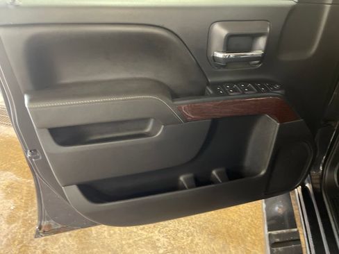 Used 2016 GMC Sierra 1500 SLE w/ SLE Value Package AWD/4WD image 15