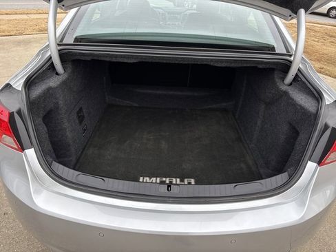 Used 2016 Chevrolet Impala LT w/ Convenience Package image 7
