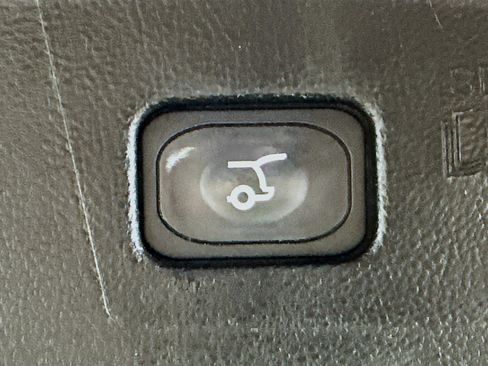 Used 2015 Ford Edge Sport w/ Equipment Group 401A image 30