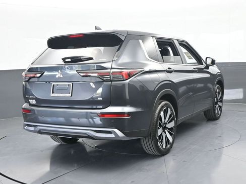 New 2026 Mitsubishi Outlander SE image 5