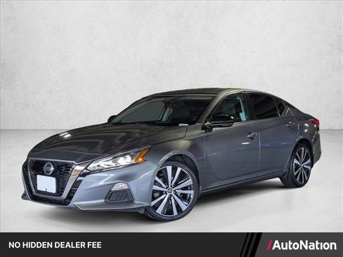 Used 2020 Nissan Altima 2.5 SR w/ Premium Package AWD/4WD image 1