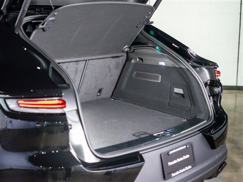 New 2026 Porsche Cayenne Coupe image 30