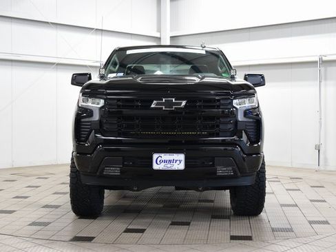 Used 2025 Chevrolet Silverado 1500 RST image 2