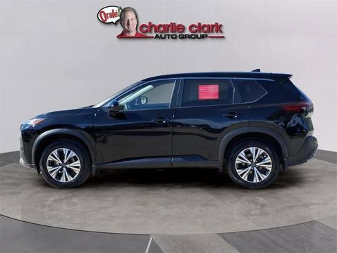Certified 2023 Nissan Rogue SV image 2