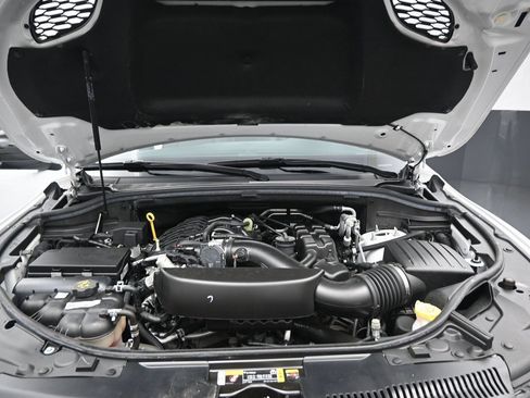 Used 2022 Dodge Durango GT image 38