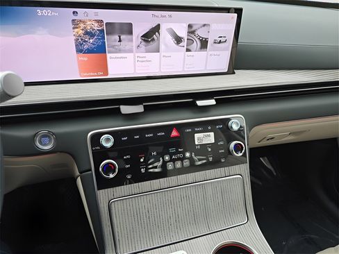 New 2025 Genesis GV80 3.5T Prestige image 24