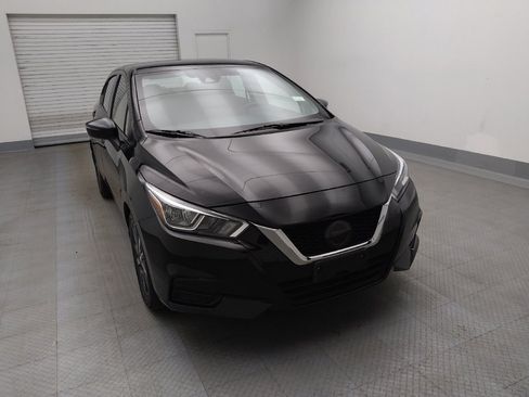 Used 2021 Nissan Versa SV image 14