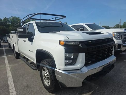 Used 2023 Chevrolet Silverado 2500 W/T w/ WT Convenience Package AWD/4WD image 4