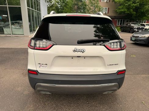 Used 2019 Jeep Cherokee Limited AWD/4WD image 4