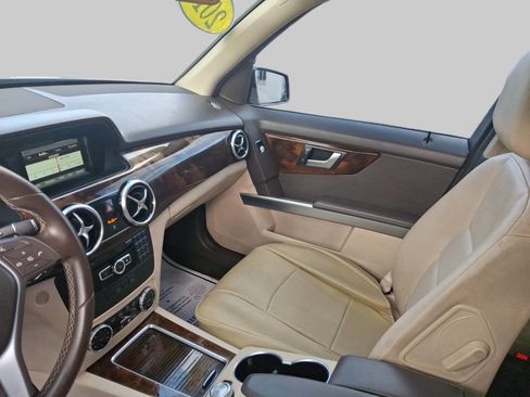 Used 2014 Mercedes-Benz GLK 350 2WD image 8