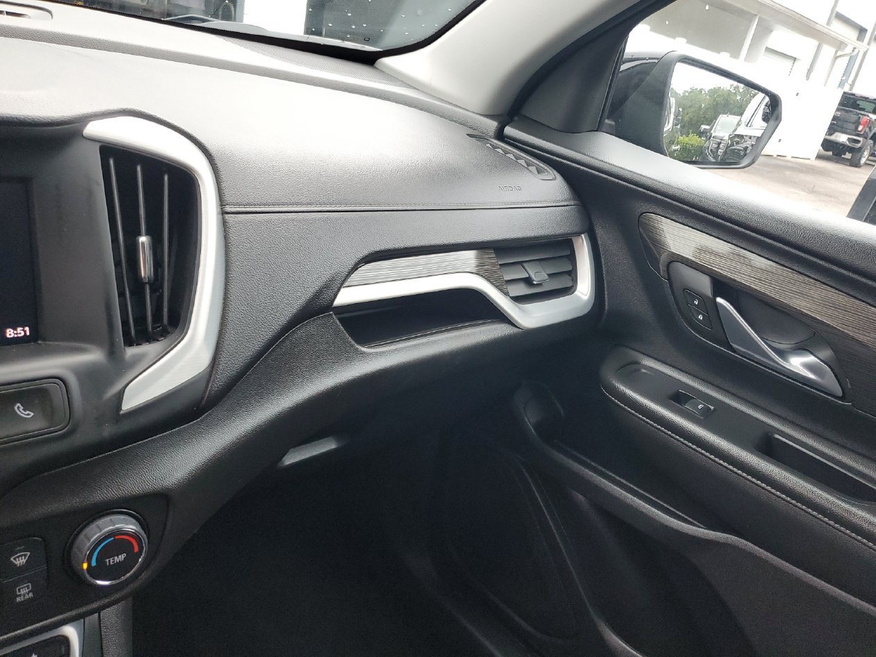 Used 2024 GMC Terrain SLE AWD/4WD image 25