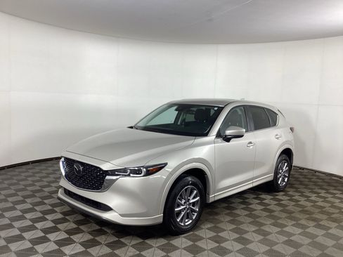 Used 2025 MAZDA CX-5 AWD 2.5 S w/ Preferred Package image 5