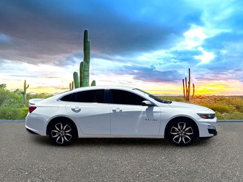 Used 2021 Chevrolet Malibu RS FWD image 6